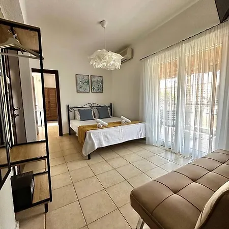 La Scala Family نيا رودا